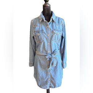 Wrangler Retro Denim Dress Shirt dress Pearl Snap Belt Size Medium Western EUC